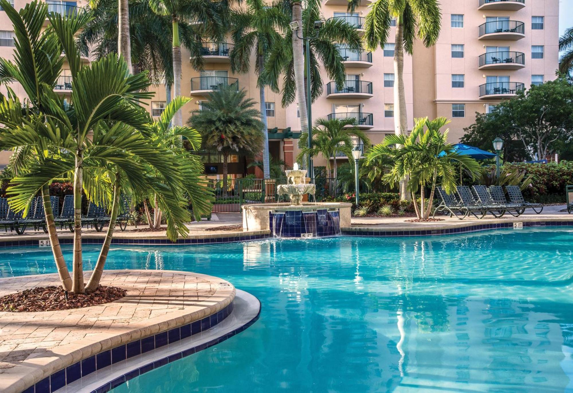 Hotel Club Wyndham Palm-Aire à Pompano Beach Extérieur photo