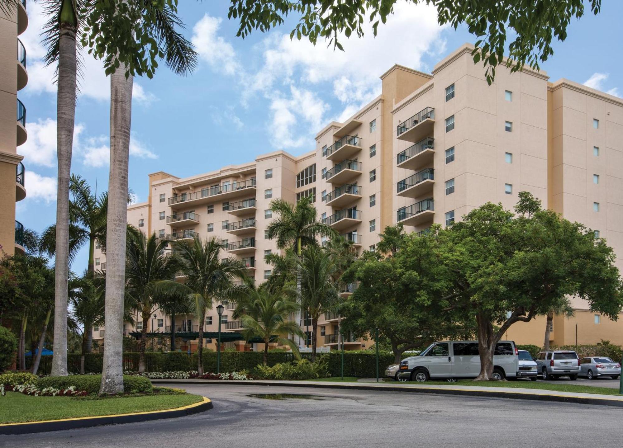 Hotel Club Wyndham Palm-Aire à Pompano Beach Extérieur photo