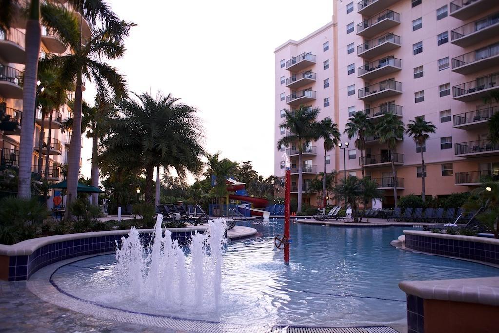 Hotel Club Wyndham Palm-Aire à Pompano Beach Extérieur photo